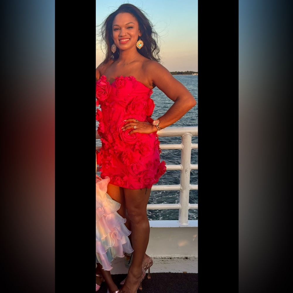Elegant Red Strapless Dress